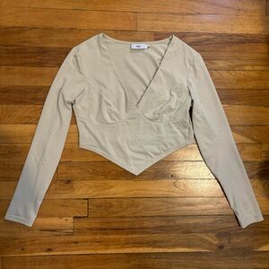 ADIKA Long Sleeve Crop Top